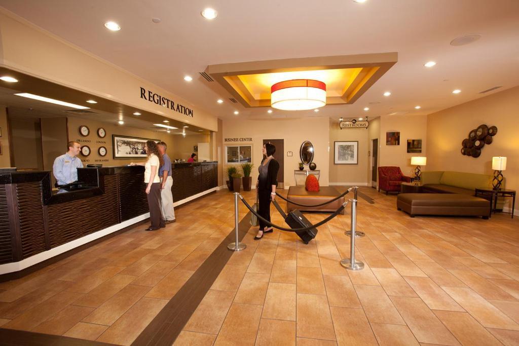 Clarion Inn & Suites At International Drive Williamsburg Ngoại thất bức ảnh